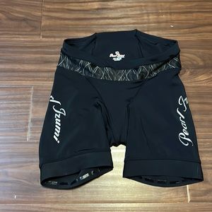 Pearl Izumi triathlon shorts